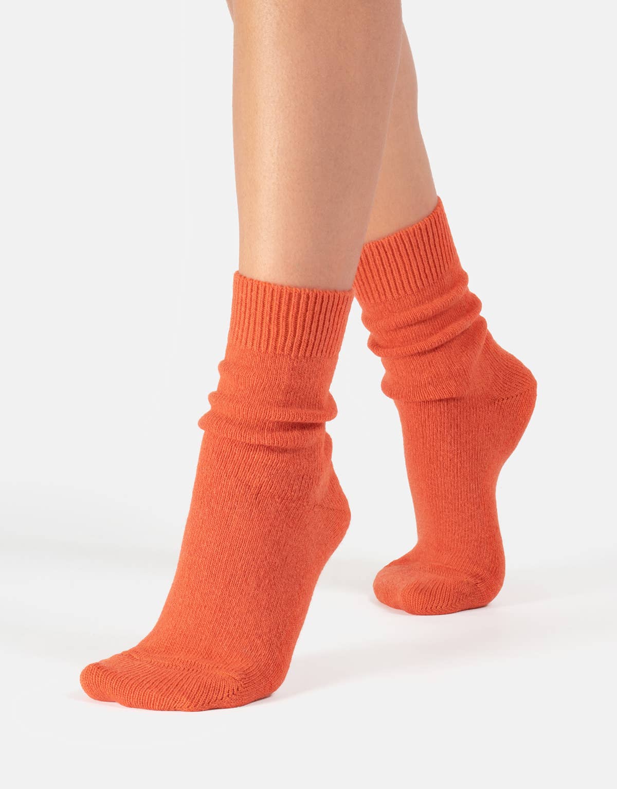 Κάλτσες από Κασμίρ & Μαλλί Merino – Απόχρωση Lava Lamp